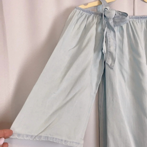 NEW Cupcake & Cashmere Chambray Off-The-Shoulder Dress - Picture 5 of 6